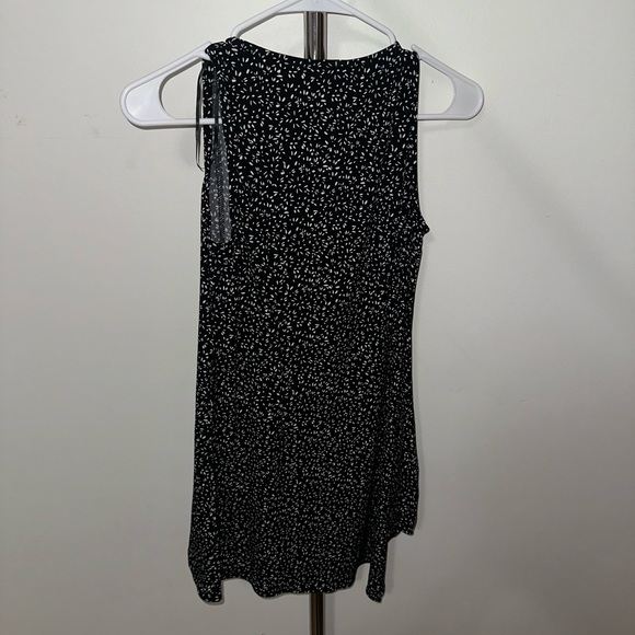 VINCE CAMUTO TOP XS - Picture 2 of 3